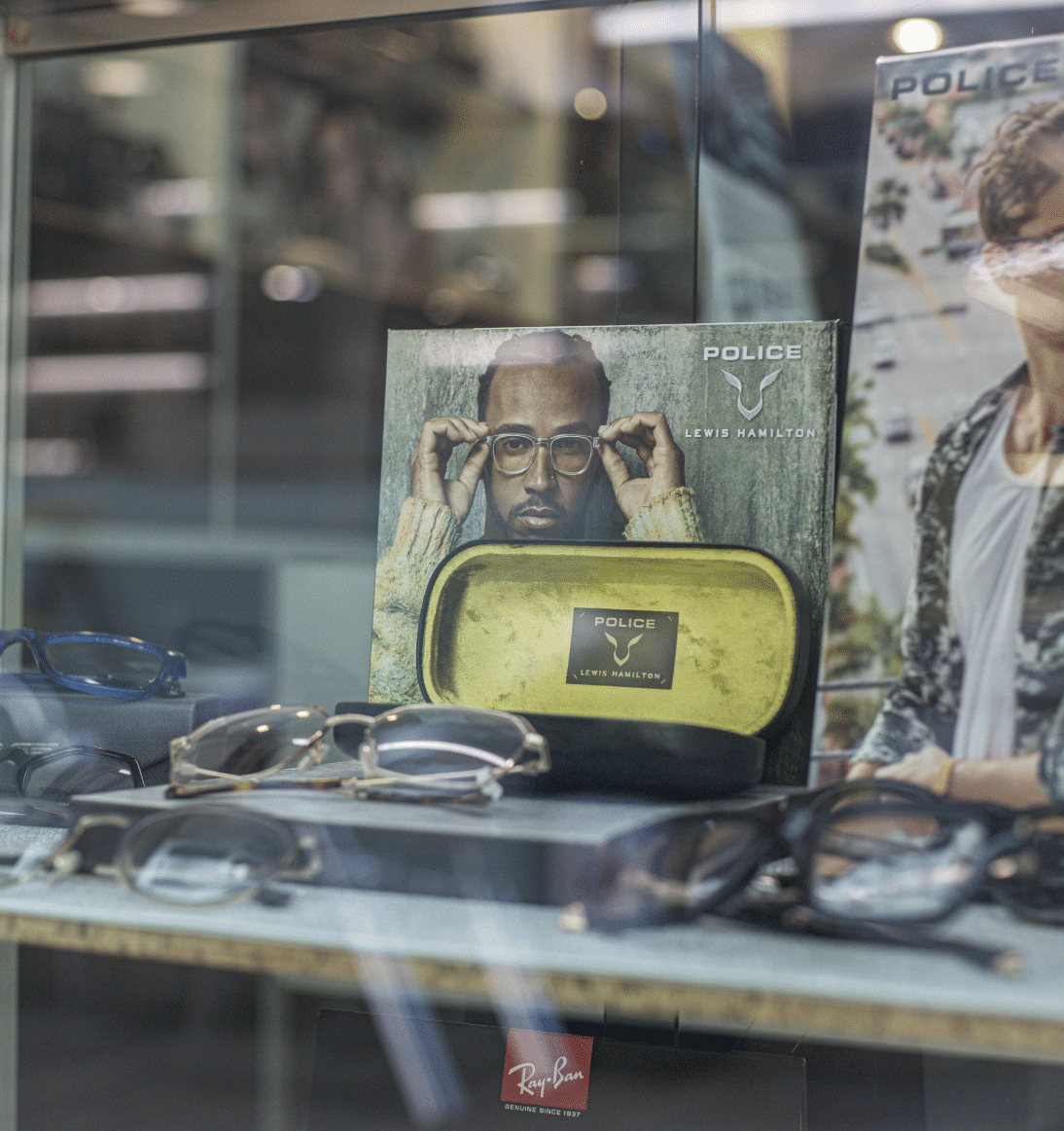 Barcella Gallery: Antes de elegir gafas, es importante entender la forma de tu rostro